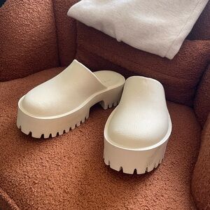 Chunky Platform Mule - Cream Women's Slip-On